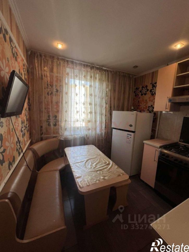 1-комн квартира Южный мкр, 10,  д. 10