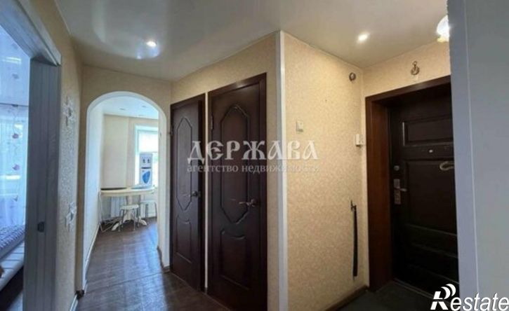 3-комн квартира мкр Горняк, 22,  д. 22