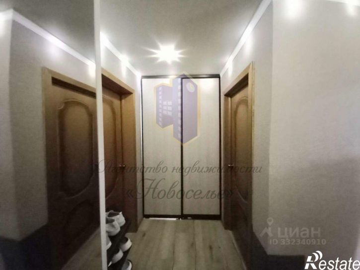 2-комн квартира мкр Приборостроитель, 12,  д. 12