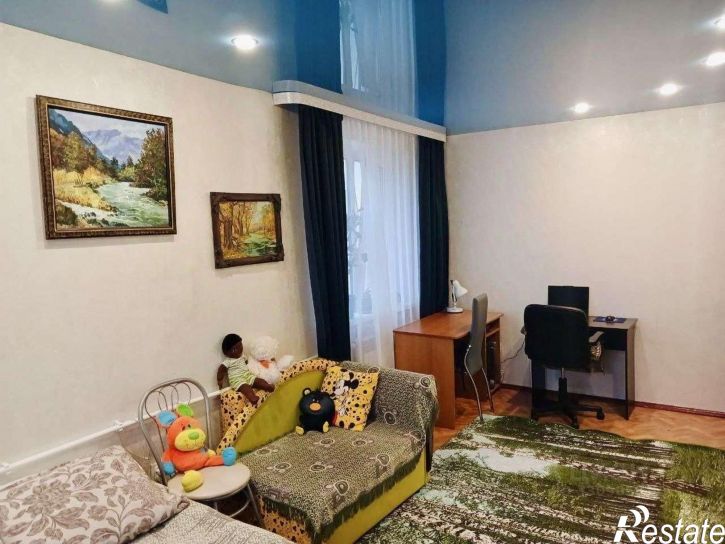 2-комн квартира Рудничный мкр, 4,  д. 4