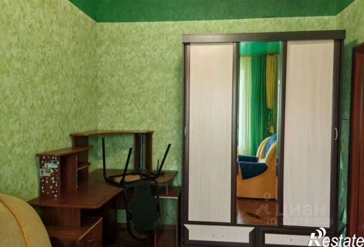 4-комн квартира мкр Буденного, 9,  д. 9