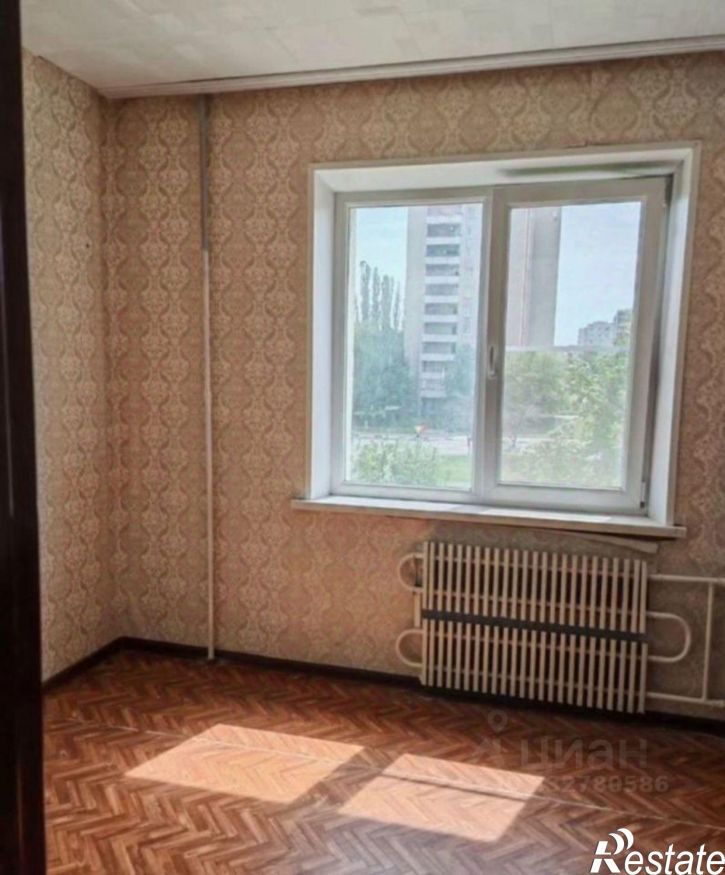 4-комн квартира мкр Буденного, 9,  д. 9