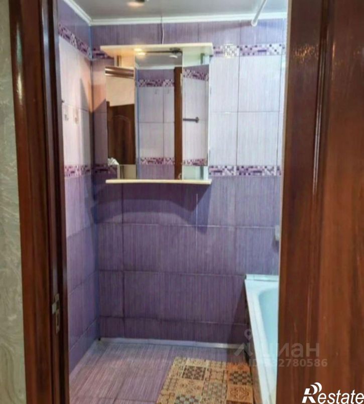 4-комн квартира мкр Буденного, 9,  д. 9