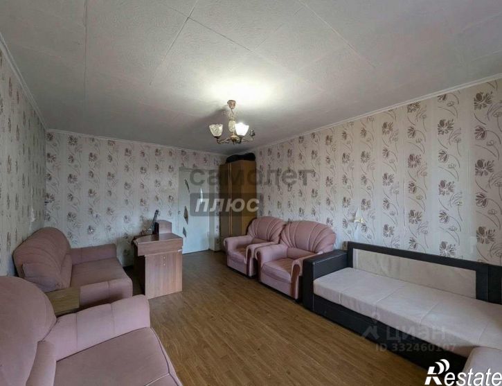 4-комн квартира мкр Макаренко, 40,  д. 40