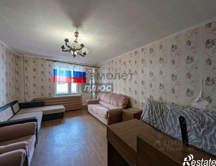 4-комн квартира мкр Макаренко, 40,  д. 40