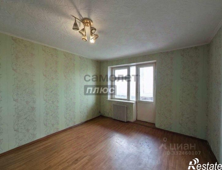 4-комн квартира мкр Макаренко, 40,  д. 40