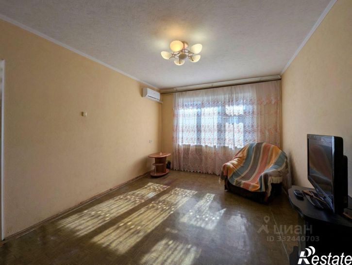 4-комн квартира мкр Жукова, 28,  д. 28