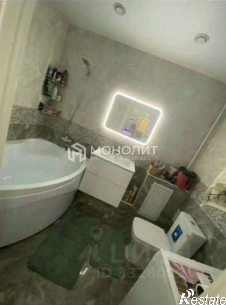 1-комн квартира мкр Зеленый Лог, 3,  д. 3