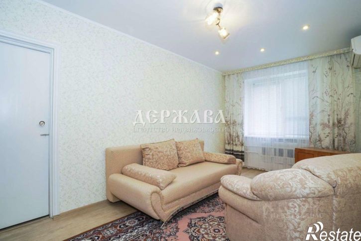 2-комн квартира мкр Буденного, 6б,  д. 6б