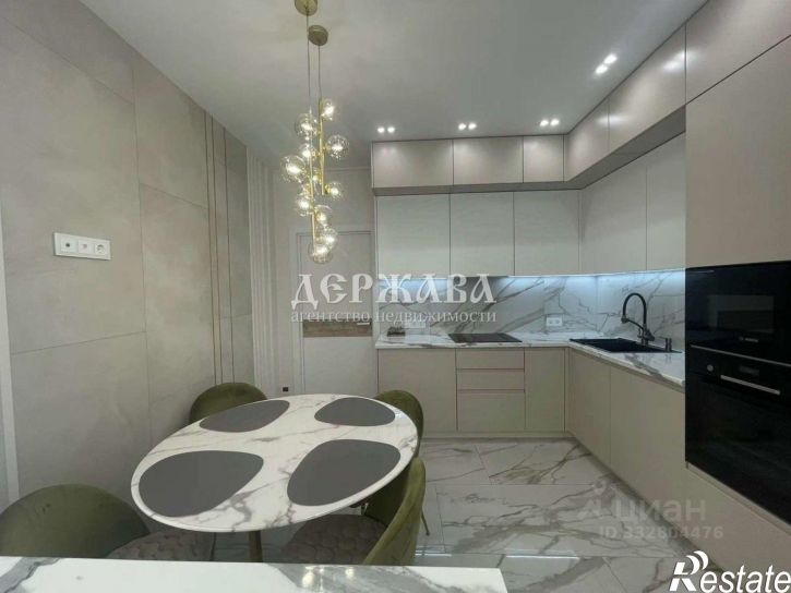 2-комн квартира Степной мкр, 8,  д. 8