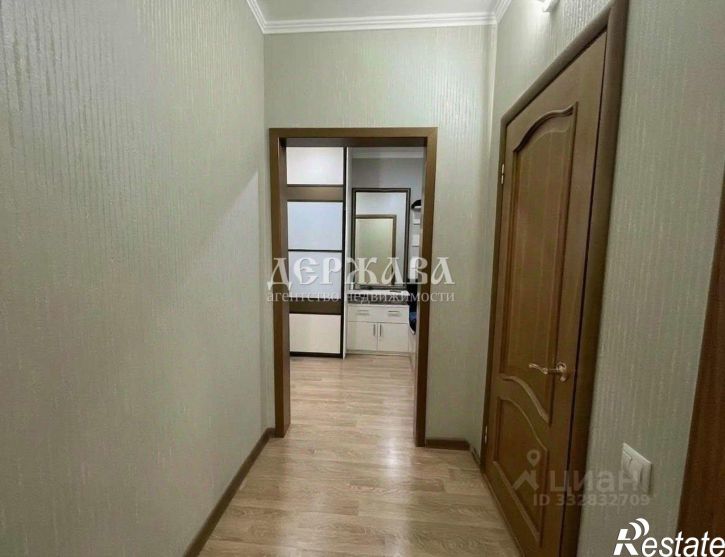 3-комн квартира Степной мкр, 18,  д. 18