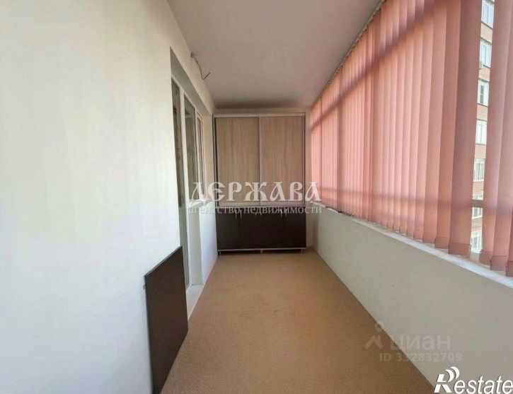 3-комн квартира Степной мкр, 18,  д. 18