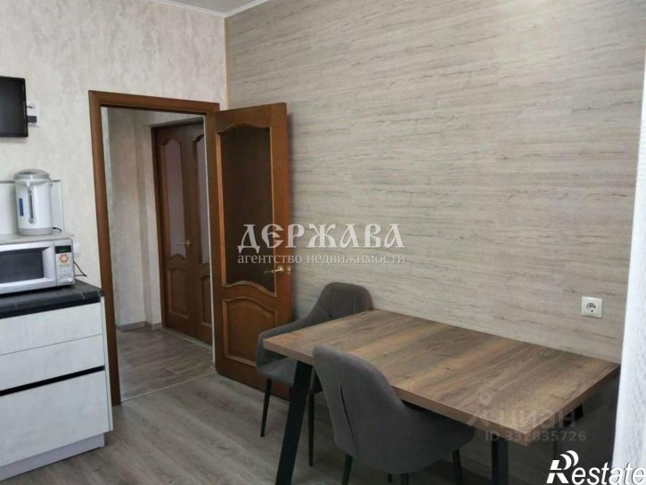 2-комн квартира Степной мкр, 24,  д. 24