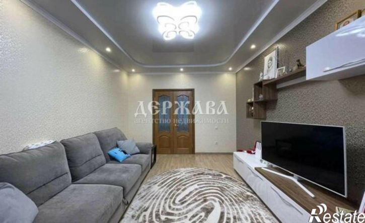 3-комн квартира Степной мкр, 24,  д. 24