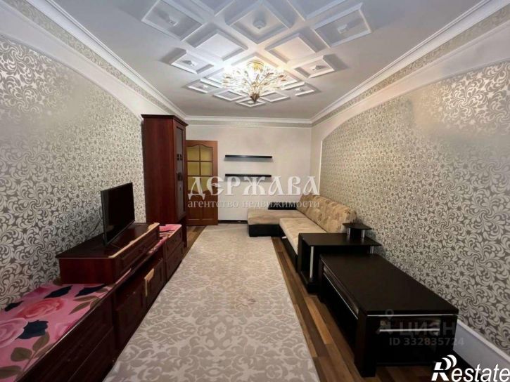3-комн квартира мкр Приборостроитель, 17,  д. 17