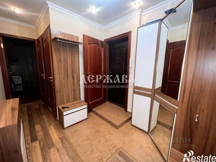 3-комн квартира мкр Приборостроитель, 17,  д. 17