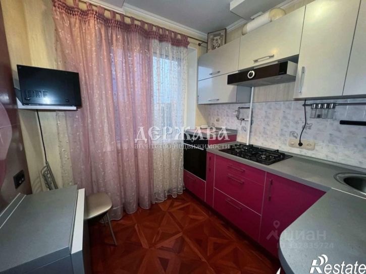 3-комн квартира мкр Приборостроитель, 17,  д. 17