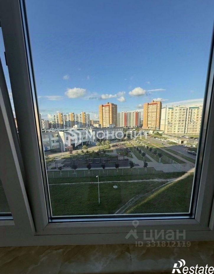 3-комн квартира Степной мкр, 3,  д. 3