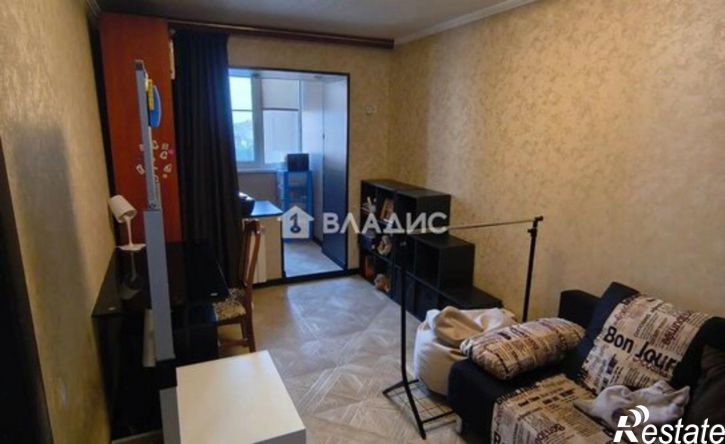 3-комн квартира Восточный мкр, 45,  д. 45