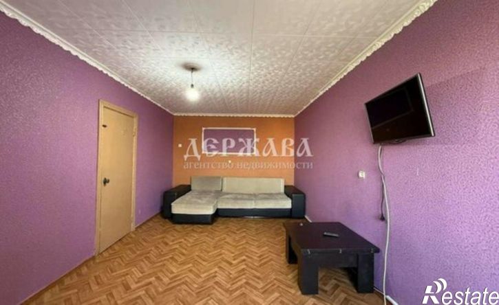 1-комн квартира мкр Макаренко, 4,  д. 4