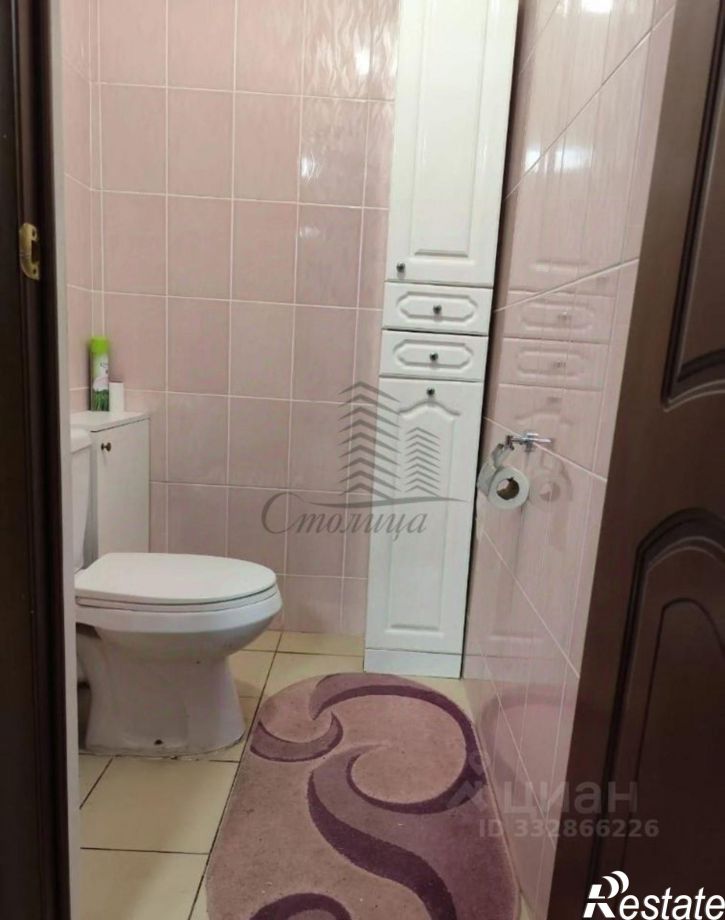 2-комн квартира мкр Космос, 14,  д. 14