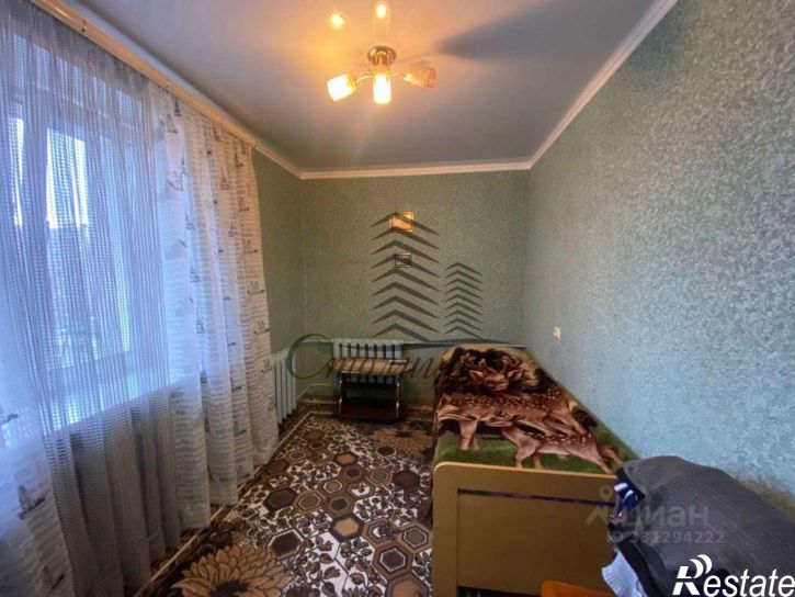 4-комн квартира мкр Приборостроитель, 7,  д. 7
