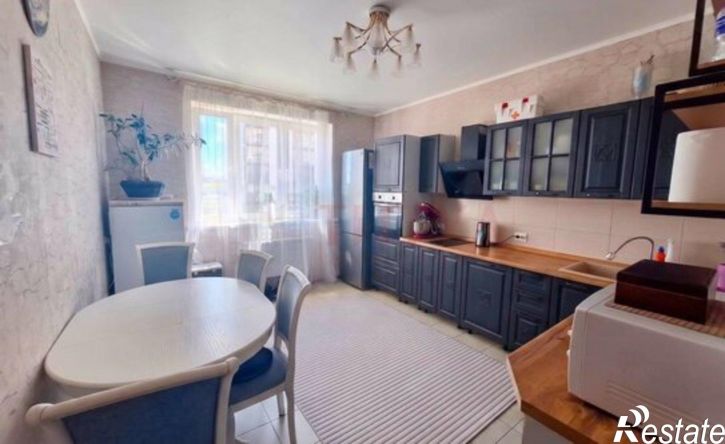 2-комн квартира Степной мкр, 24,  д. 24