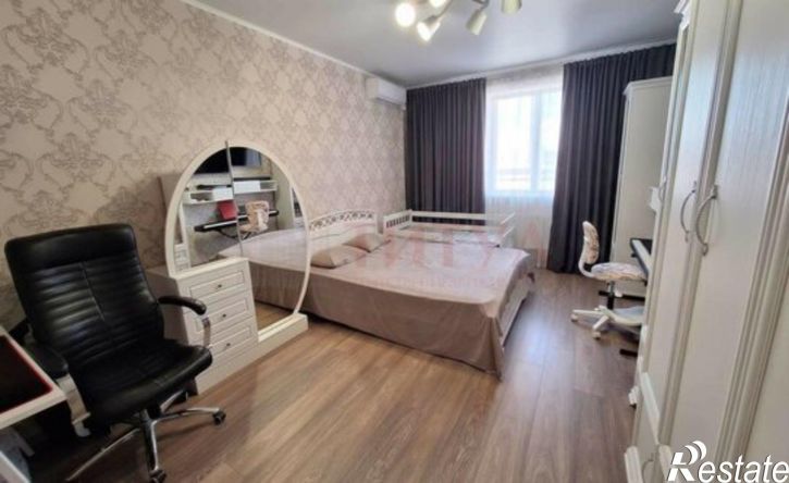 2-комн квартира Степной мкр, 24,  д. 24