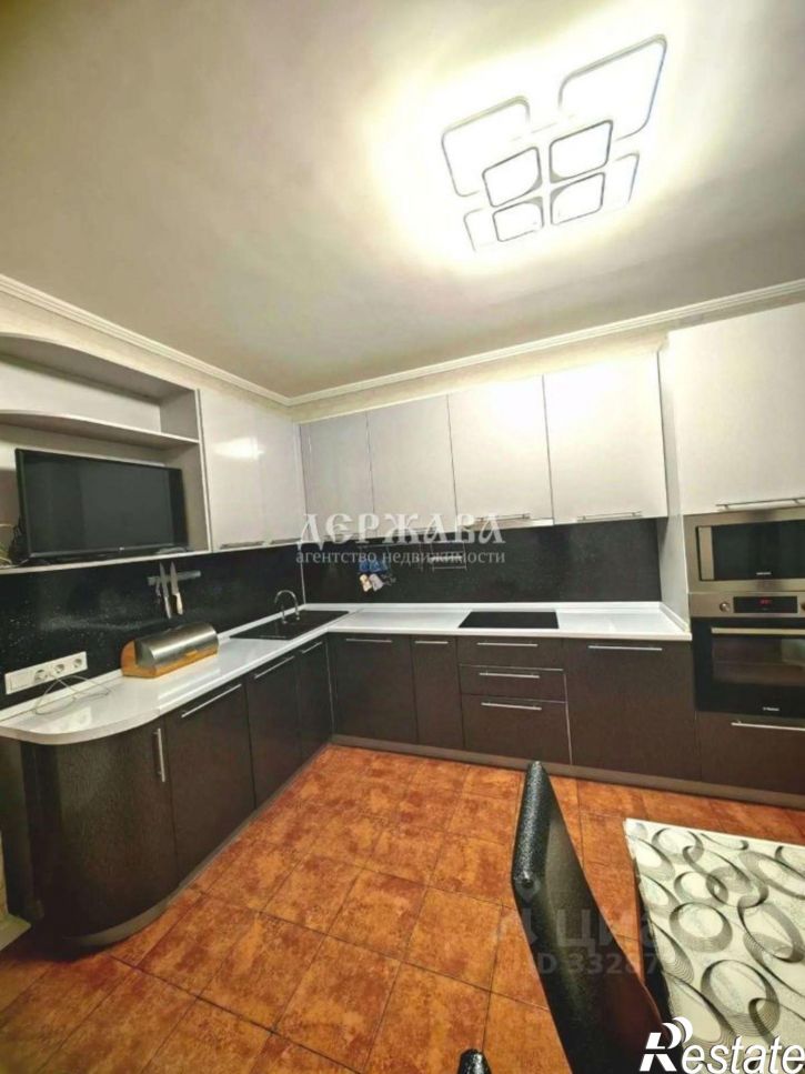 2-комн квартира Степной мкр, 25,  д. 25