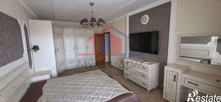 4-комн квартира Степной мкр, 22,  д. 22