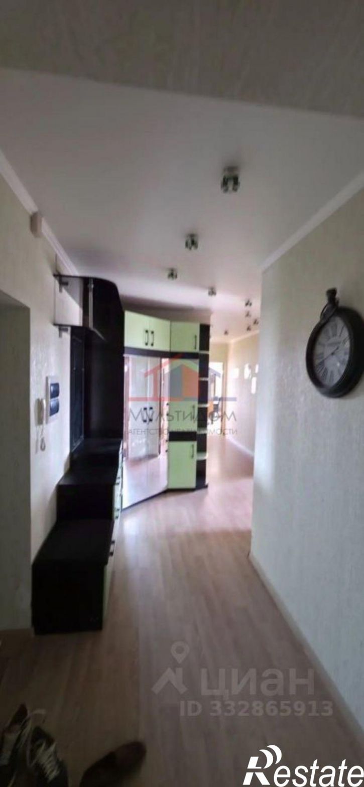 4-комн квартира Степной мкр, 22,  д. 22