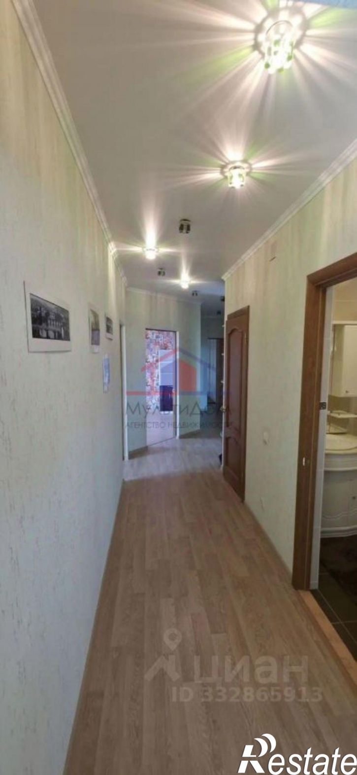 4-комн квартира Степной мкр, 22,  д. 22