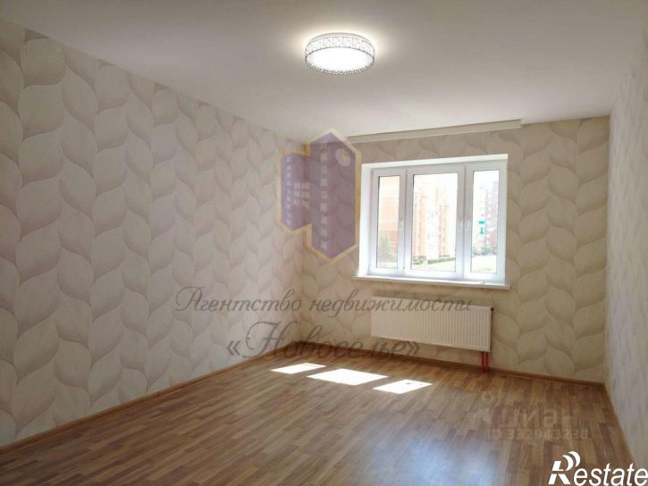 3-комн квартира Степной мкр, 28,  д. 28