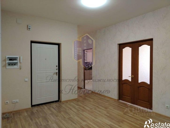 3-комн квартира Степной мкр, 28,  д. 28
