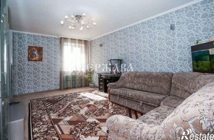 4-комн квартира мкр Дубрава квартал 1, 15,  д. 15