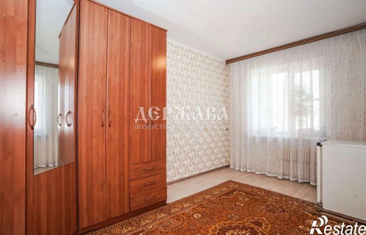 4-комн квартира мкр Дубрава квартал 1, 15,  д. 15
