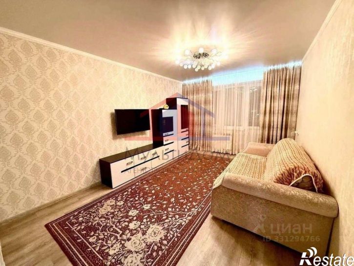 1-комн квартира мкр Буденного, 4,  д. 4