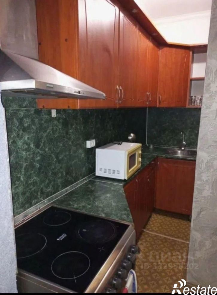 2-комн квартира мкр Макаренко, 22 1,  д. 22 1,  к. 1