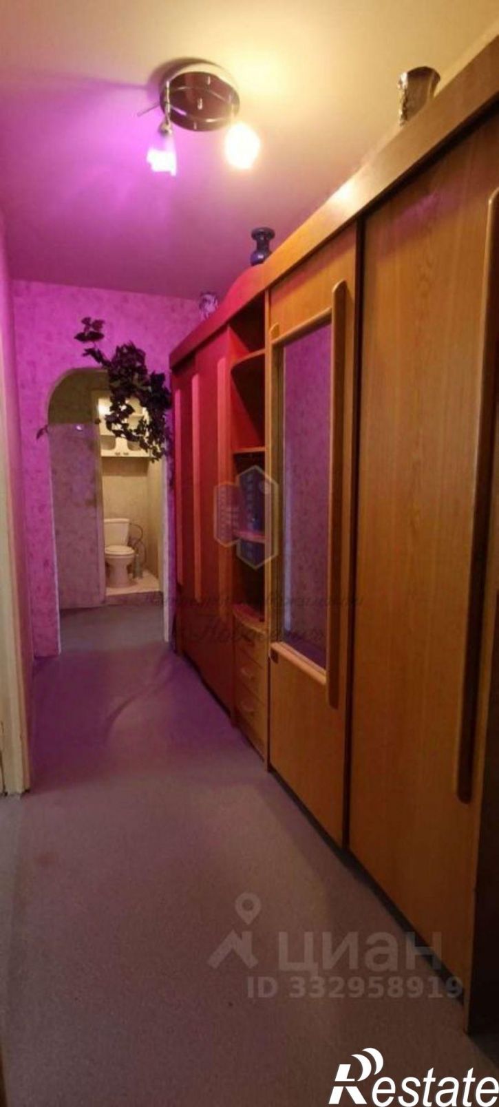 3-комн квартира мкр Макаренко, 38,  д. 38