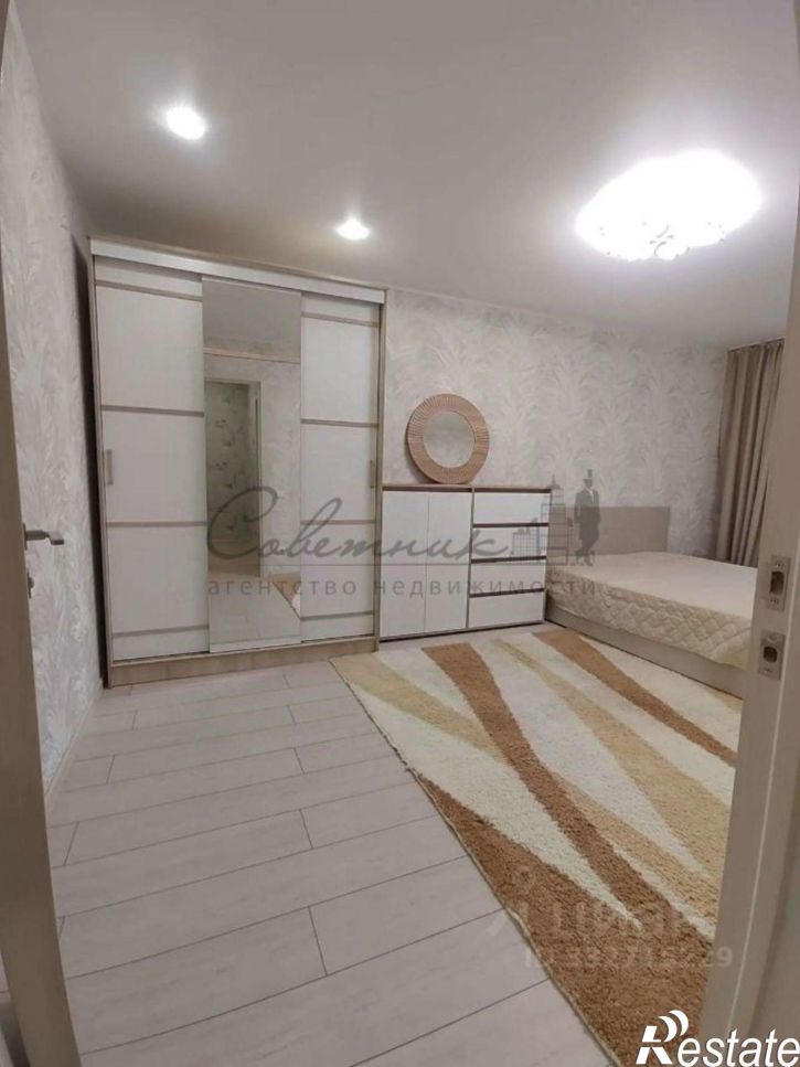 3-комн квартира Интернациональный мкр, 10,  д. 10