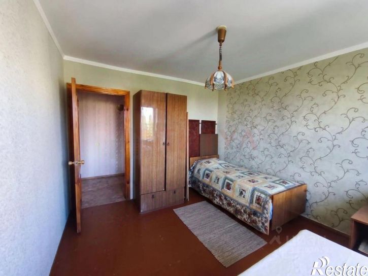 2-комн квартира мкр Приборостроитель, 27,  д. 27