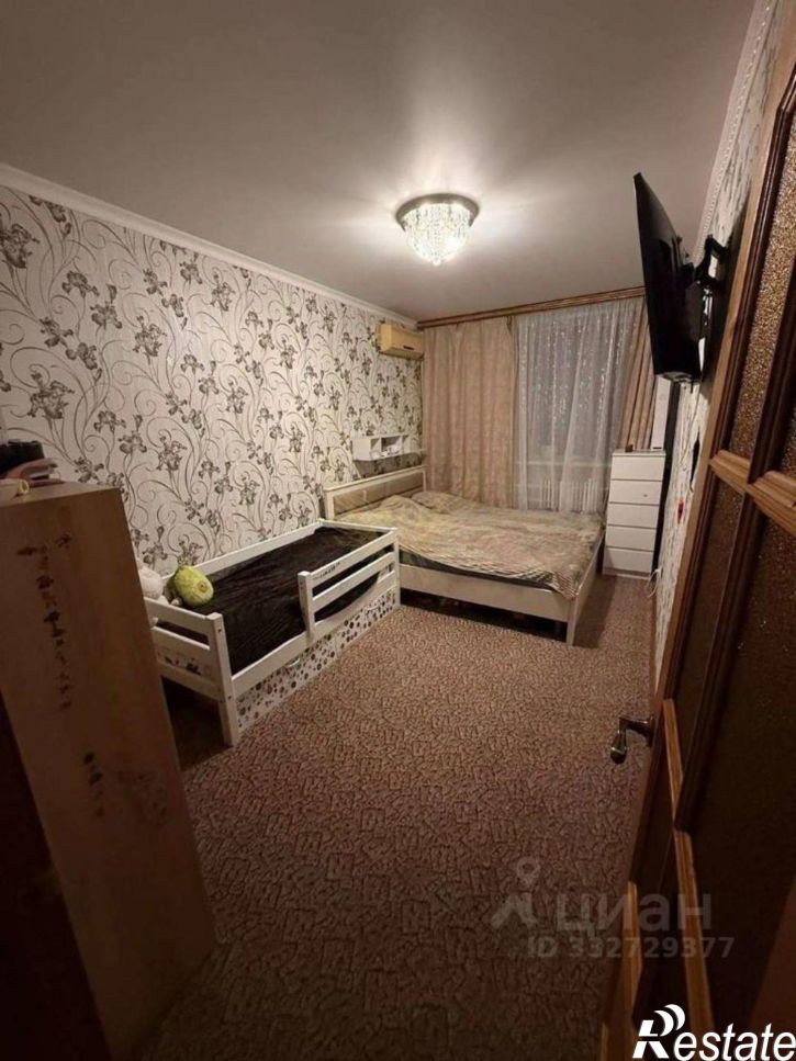 2-комн квартира мкр Макаренко, 3,  д. 3