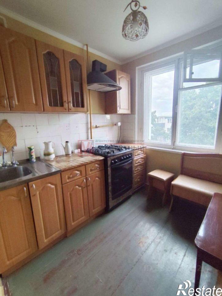3-комн квартира Парковый мкр, 14,  д. 14