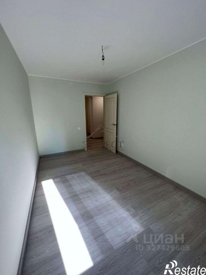 3-комн квартира мкр Дубрава квартал 3, 12,  д. 12