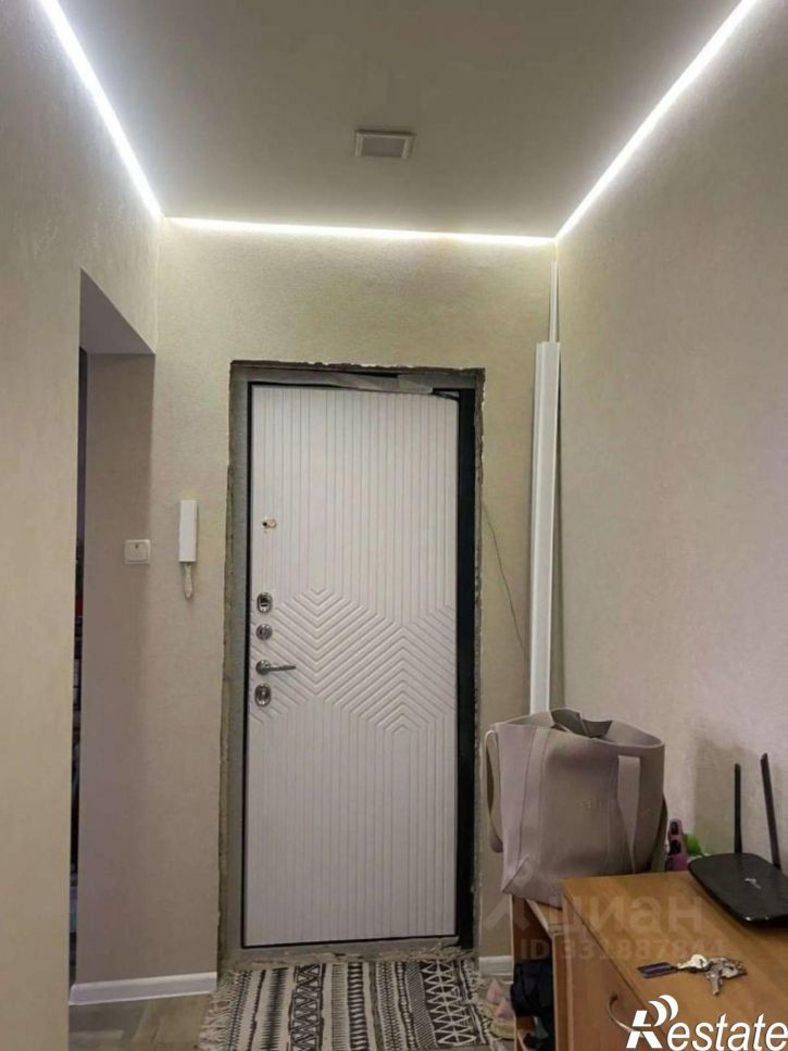 3-комн квартира мкр Жукова, 20,  д. 20