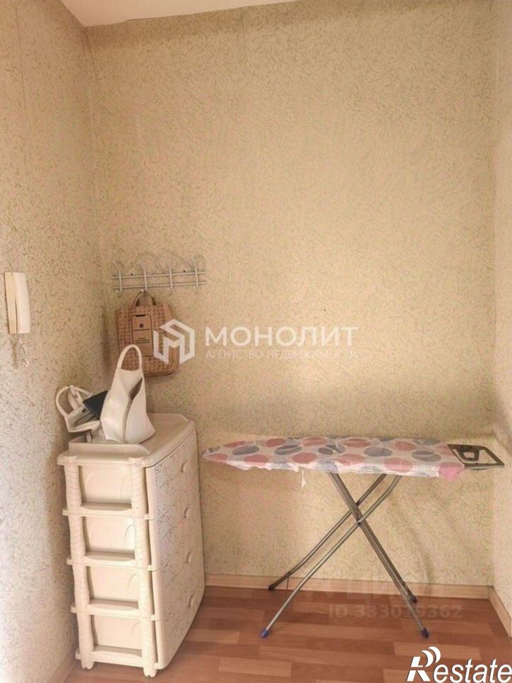 1-комн квартира Степной мкр, 10,  д. 10