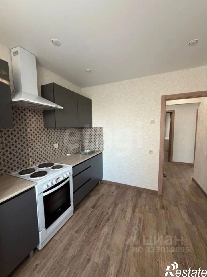 3-комн квартира мкр Королева, 13,  д. 13