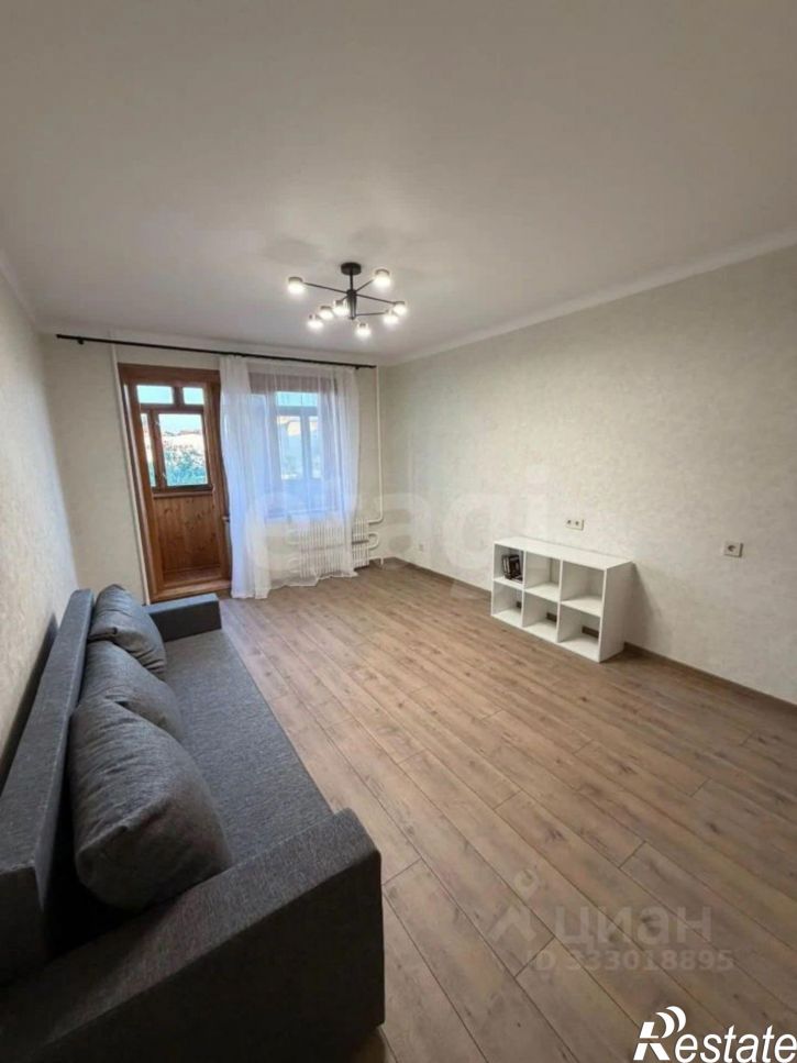 3-комн квартира мкр Королева, 13,  д. 13