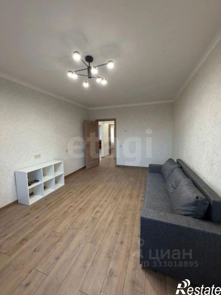 3-комн квартира мкр Королева, 13,  д. 13