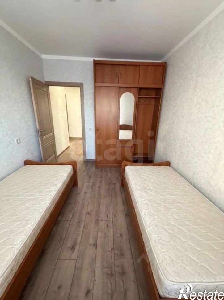 3-комн квартира мкр Королева, 13,  д. 13